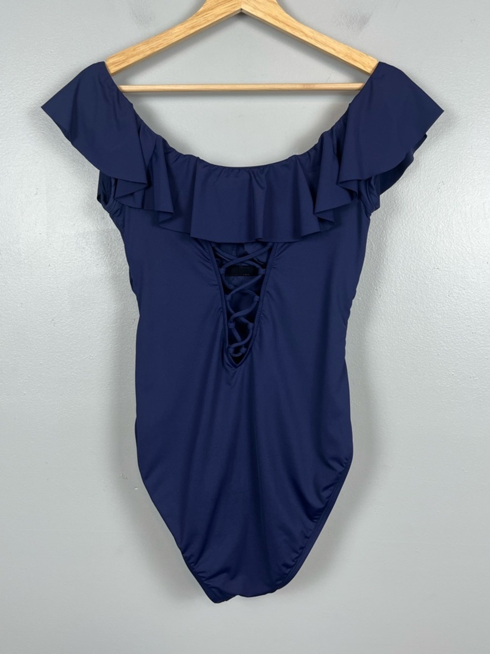 La Blanca blue Island Goddess Off Shoulder Ruffle One Piece swimsuit, US 10. - Picture 3 of 12